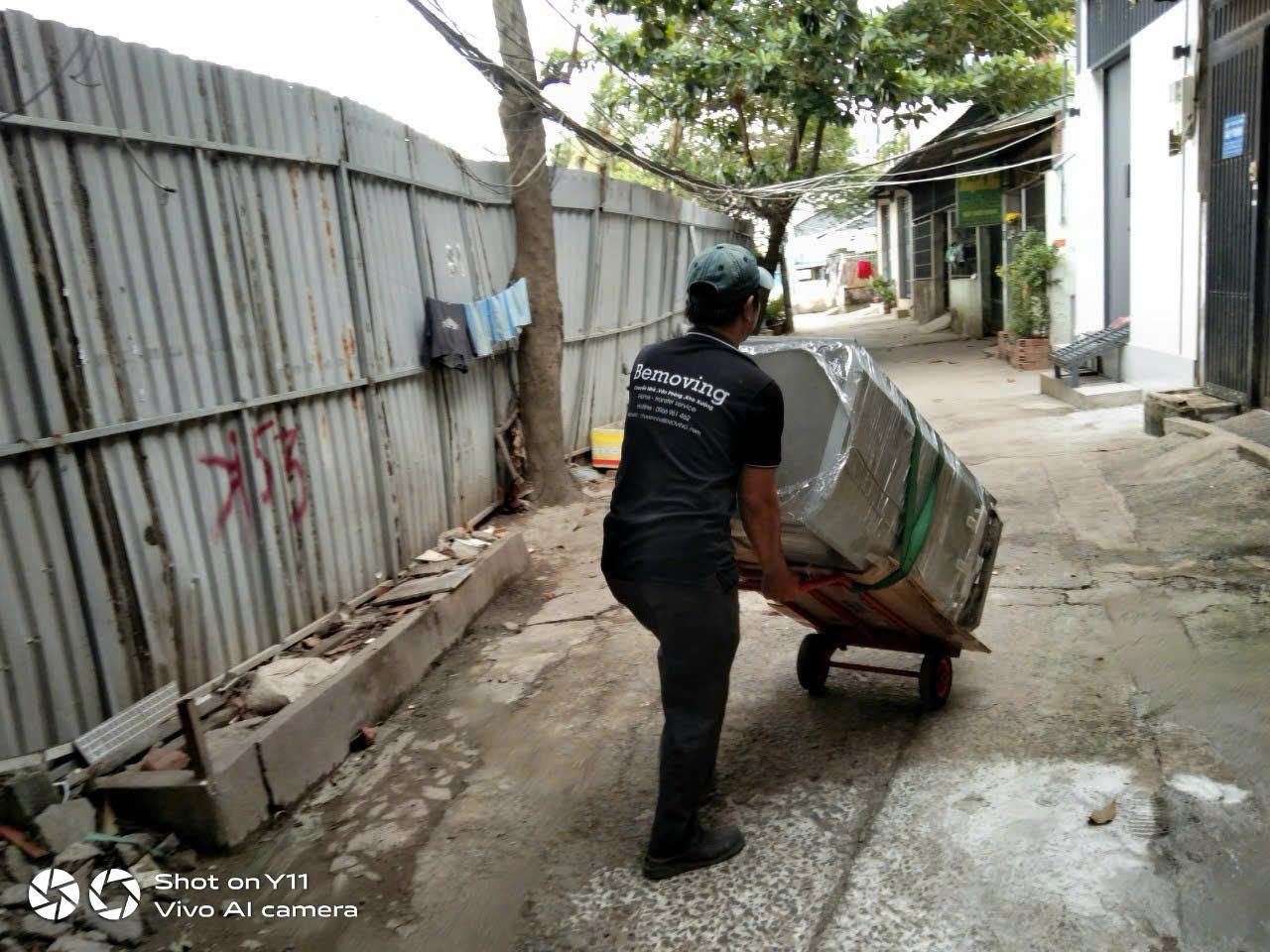 CHO THUÊ NHÂN CÔNG BỐC XẾP